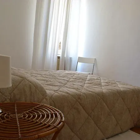 Apartment La Casa Di Chiara *